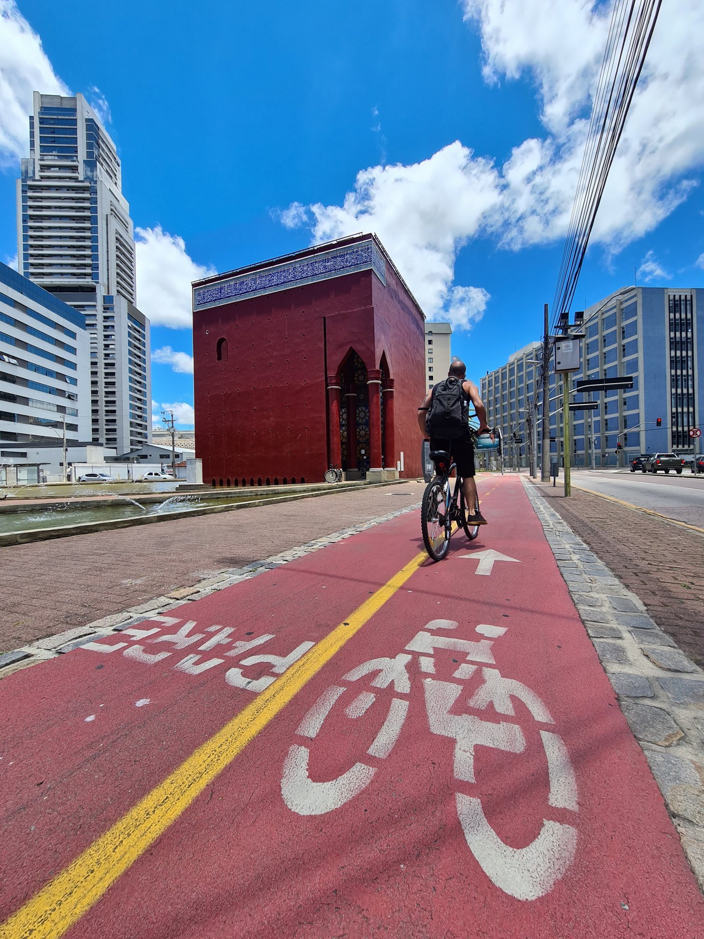 Mobilidade Urbana através da bicicleta em Curitiba 