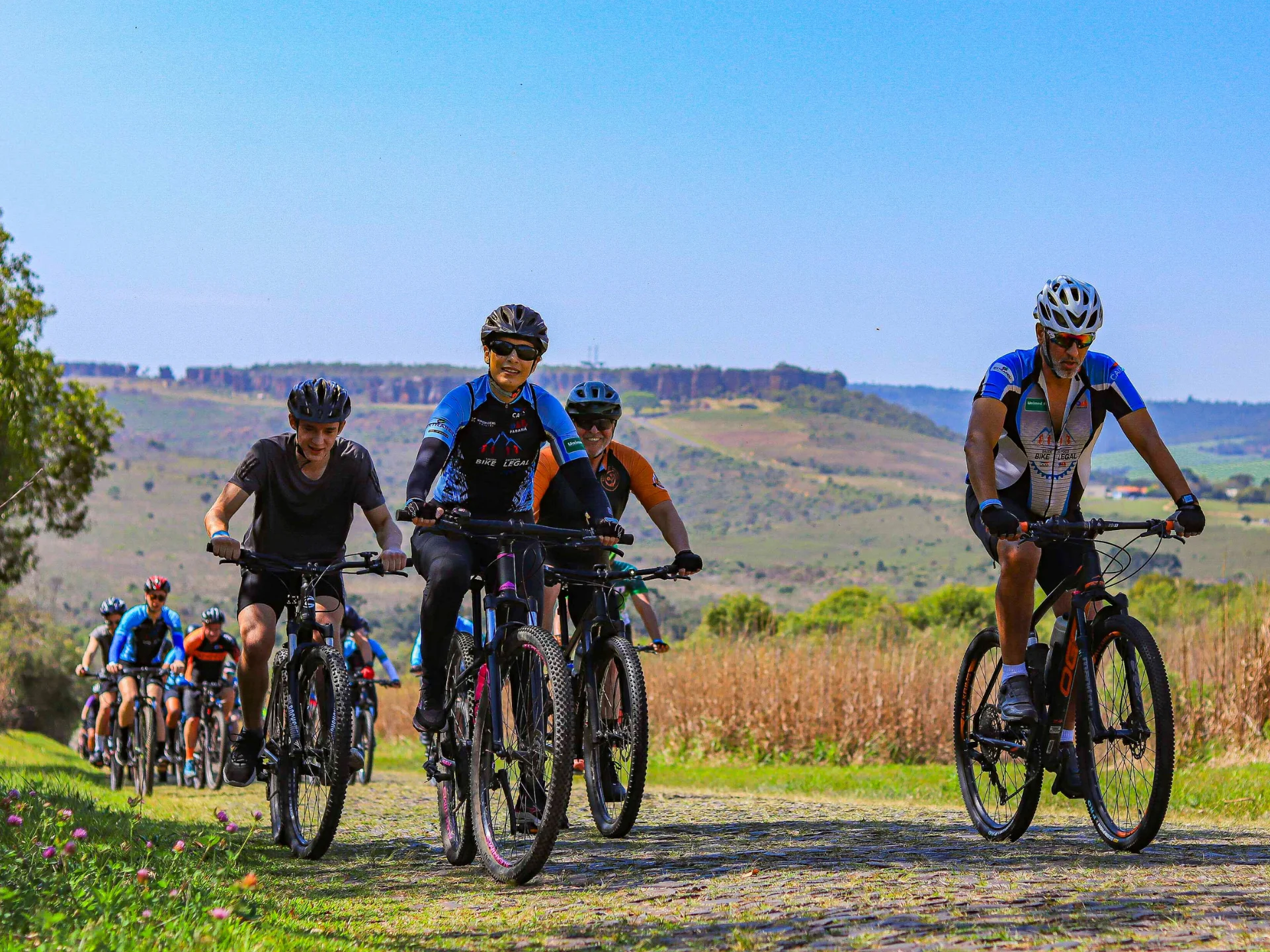 Desenvolvendo o Cicloturismo Guiado na Rota dos Tropeiros
